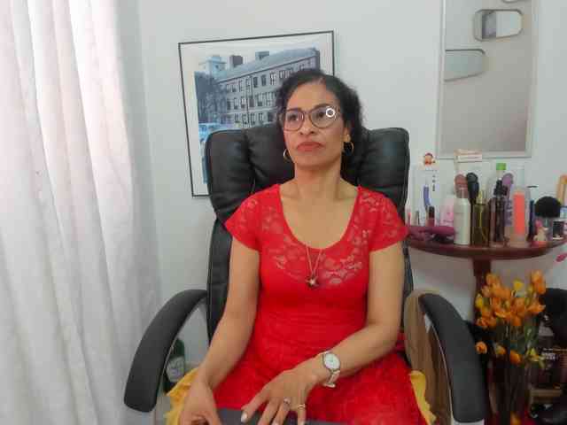 Aries-Mature webcam