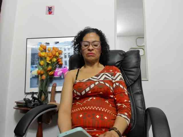 Aries-Mature webcam