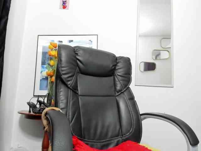 Aries-Mature webcam