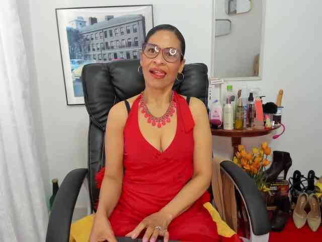 Aries-Mature webcam