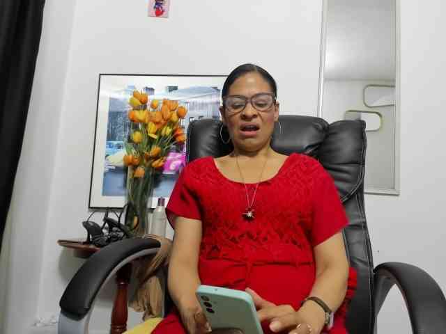 Aries-Mature webcam