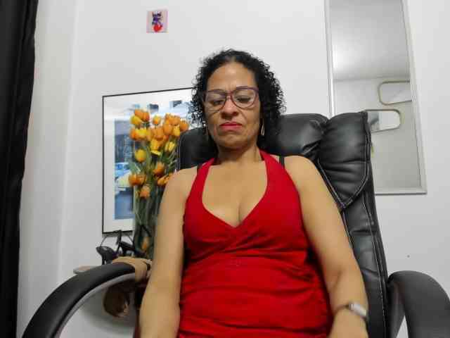Aries-Mature webcam