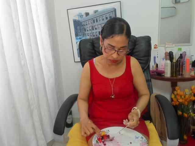 Aries-Mature webcam
