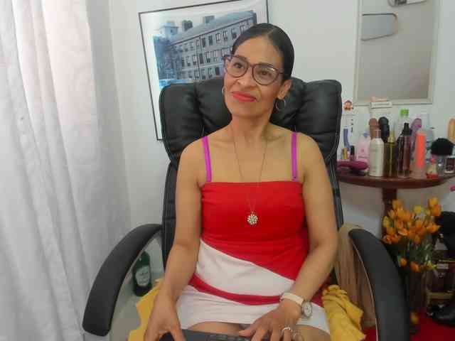 Aries-Mature webcam