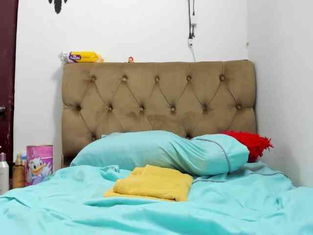 Aries-Mature webcam