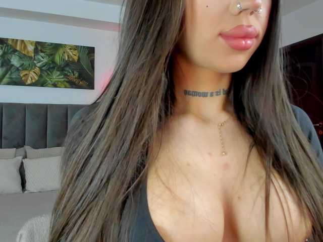 Sex chat gratuit in direct cu Fancy-t33n pe BongaCams