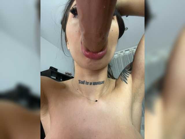 fancy-t33n's BongaCams show and profile