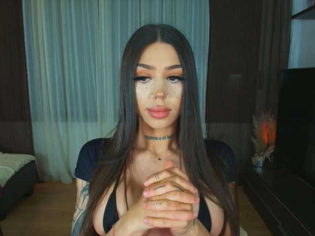 fancy-t33n's BongaCams show and profile