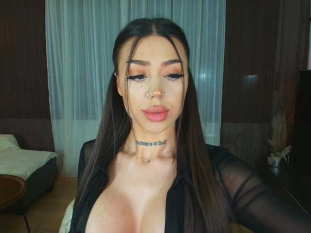 fancy-t33n's BongaCams show and profile