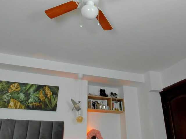 fancy-t33n's BongaCams show and profile