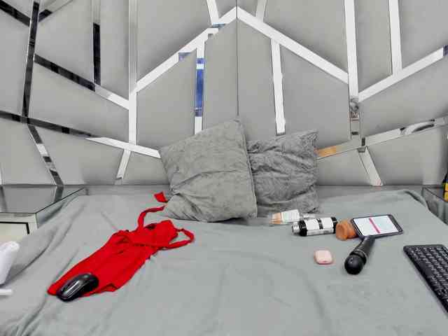 dianarouss webcam