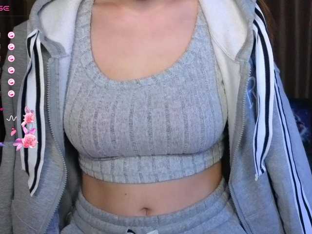 AminaBeatris13's BongaCams show and profile