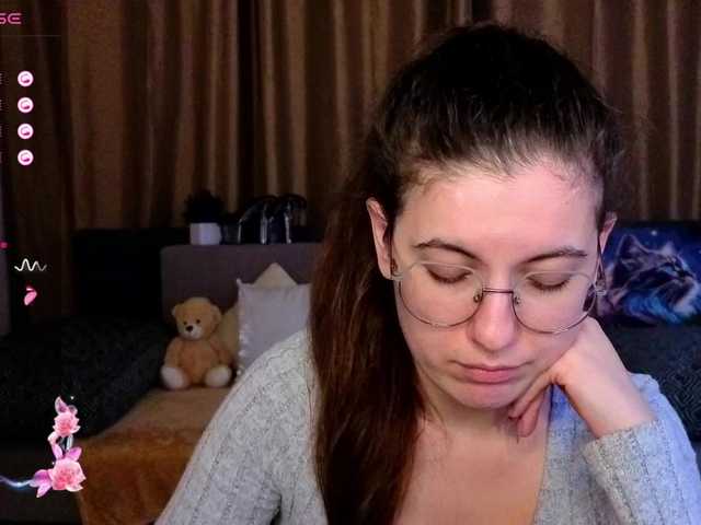 AminaBeatris13's BongaCams show and profile