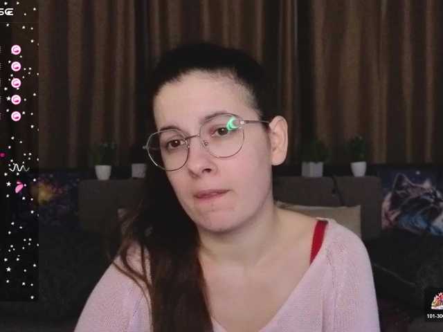 AminaBeatris13's BongaCams show and profile