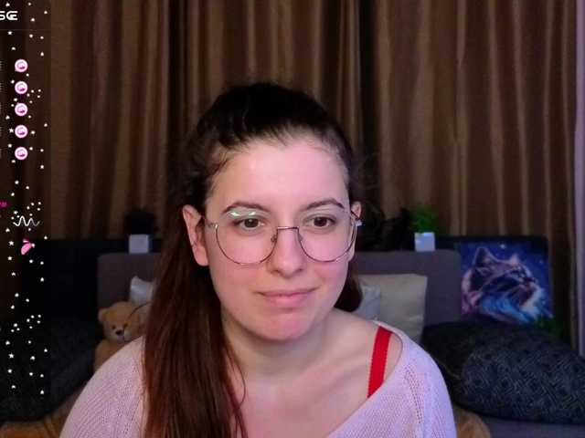 AminaBeatris13's BongaCams show and profile