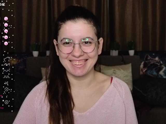 AminaBeatris13's BongaCams show and profile