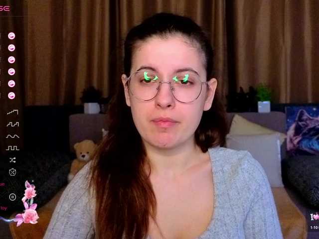AminaBeatris13's BongaCams show and profile