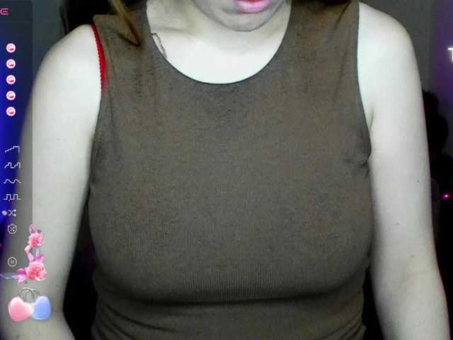 AminaBeatris13's BongaCams show and profile