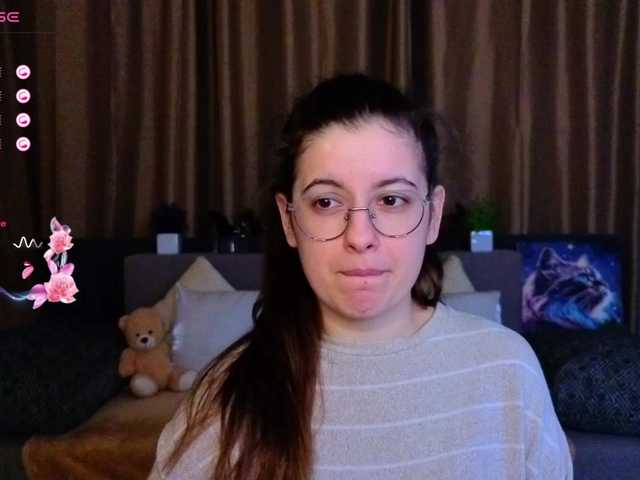 AminaBeatris13's BongaCams show and profile