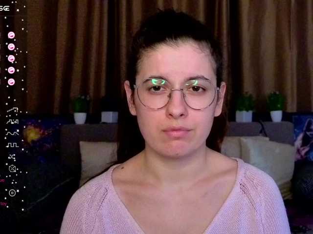 AminaBeatris13's BongaCams show and profile