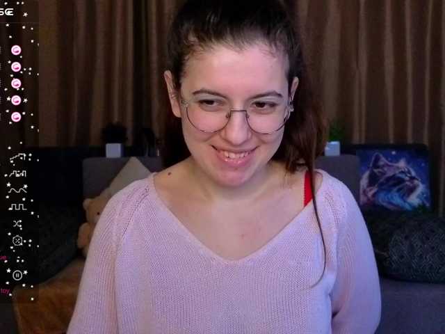 AminaBeatris13's BongaCams show and profile