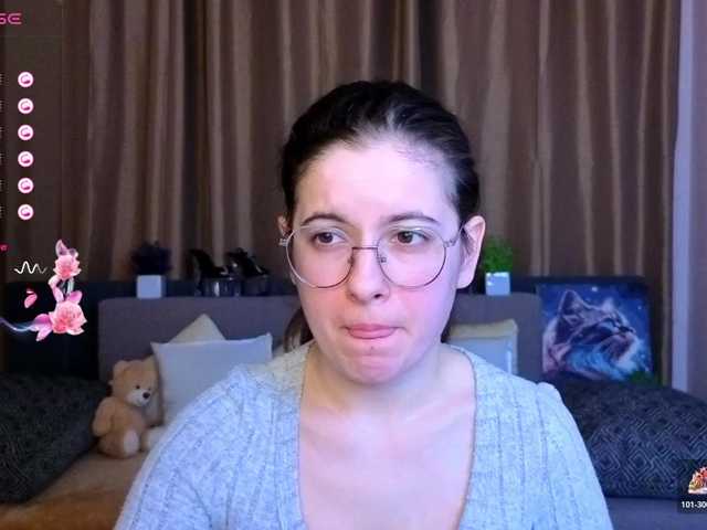 AminaBeatris13's BongaCams show and profile