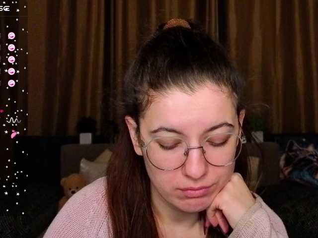 AminaBeatris13's BongaCams show and profile