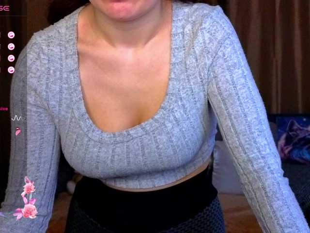 AminaBeatris13's BongaCams show and profile