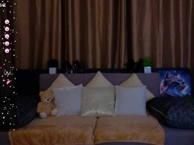 AminaBeatris13 webcam