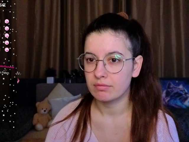 AminaBeatris13's BongaCams show and profile