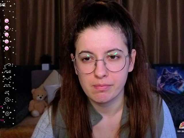 AminaBeatris13's BongaCams show and profile