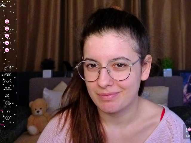 AminaBeatris13's BongaCams show and profile