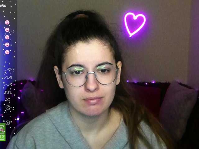 AminaBeatris13's BongaCams show and profile