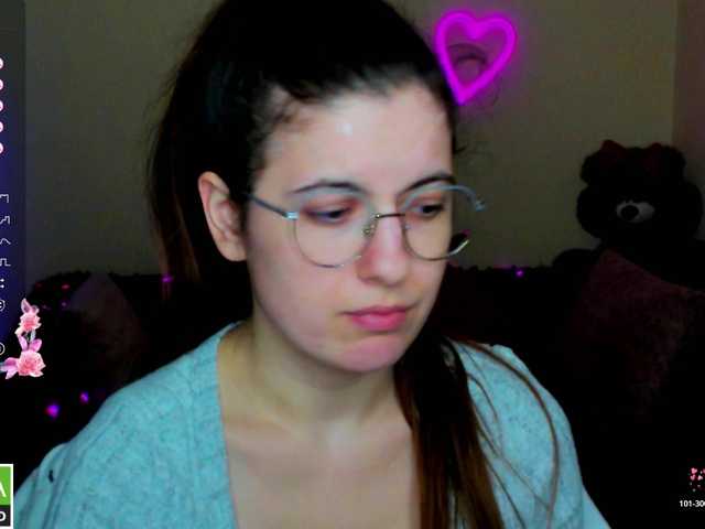 AminaBeatris13's BongaCams show and profile