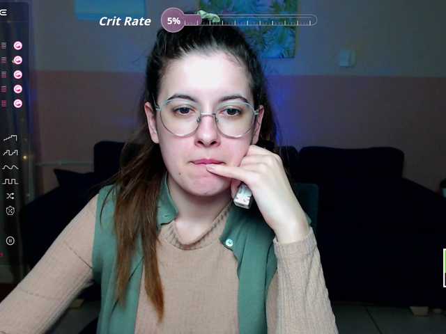 AminaBeatris13 webcam