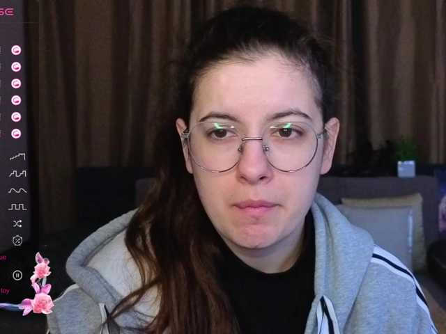 AminaBeatris13's BongaCams show and profile