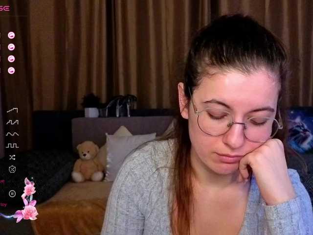 AminaBeatris13's BongaCams show and profile