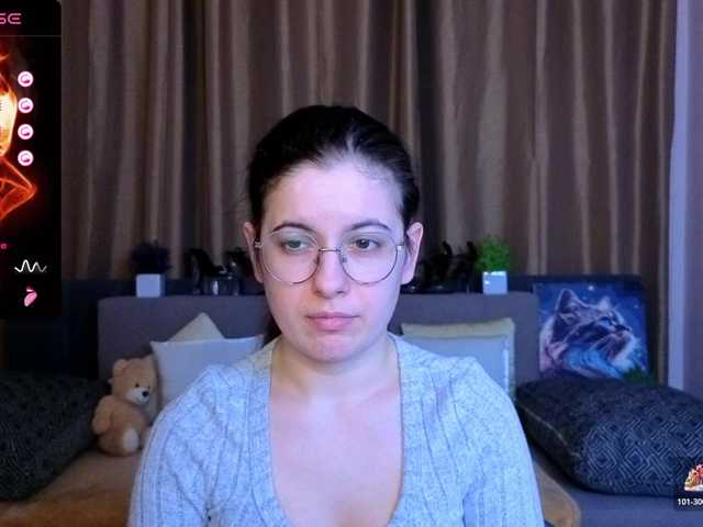 AminaBeatris13's BongaCams show and profile