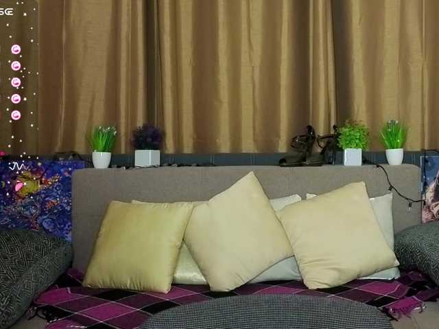 AminaBeatris13's BongaCams show and profile