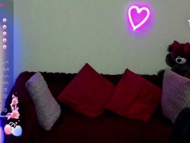 AminaBeatris13's BongaCams show and profile