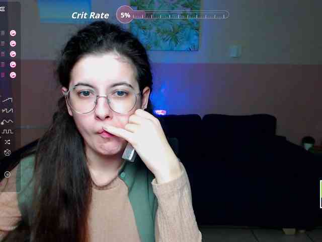 AminaBeatris13 webcam