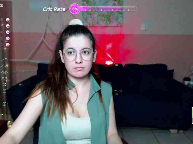 AminaBeatris13 webcam