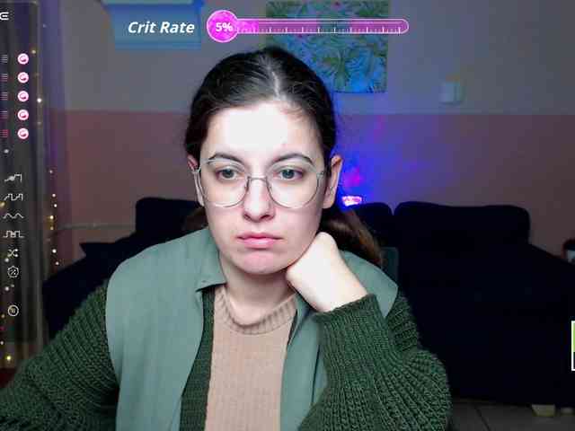 AminaBeatris13 webcam