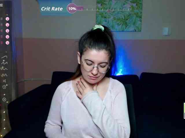 AminaBeatris13 webcam