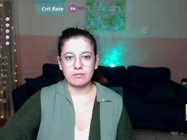 AminaBeatris13 webcam