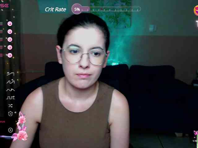 AminaBeatris13 webcam