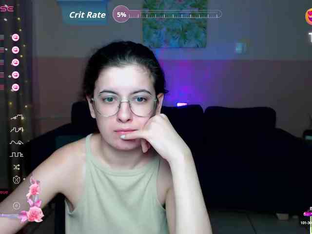 AminaBeatris13 webcam