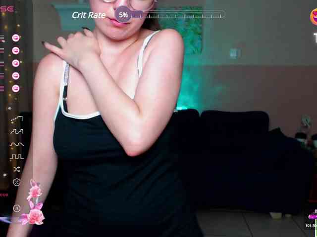 AminaBeatris13 webcam