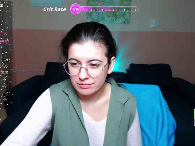 AminaBeatris13 webcam