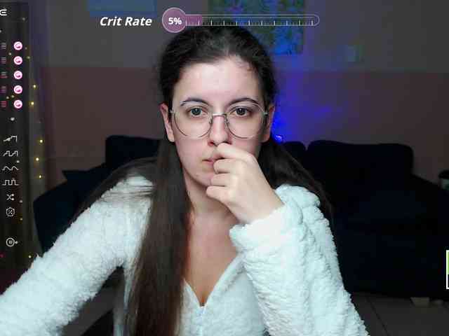 AminaBeatris13 webcam